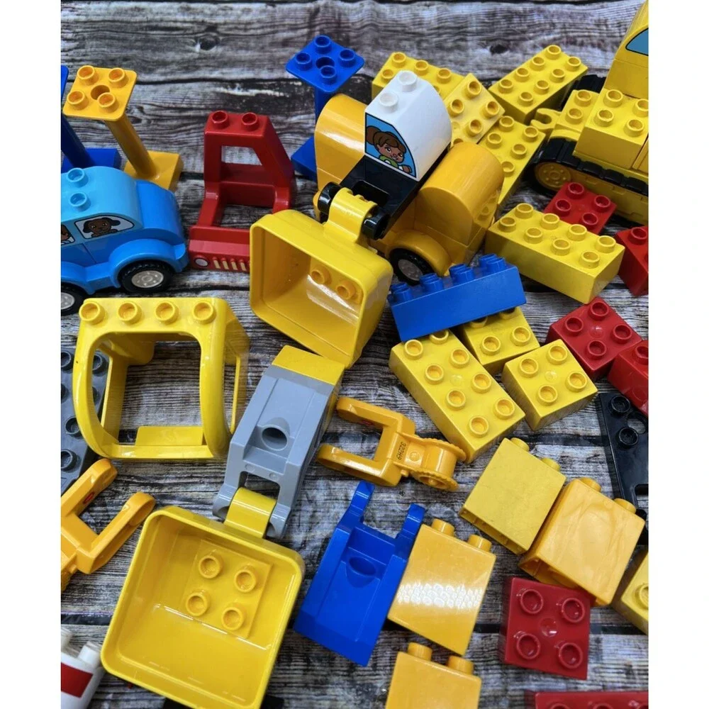 Lot of 100 Lego Duplo Construction W/Minifigs, Trains, Cars, Trucks, Backhoe